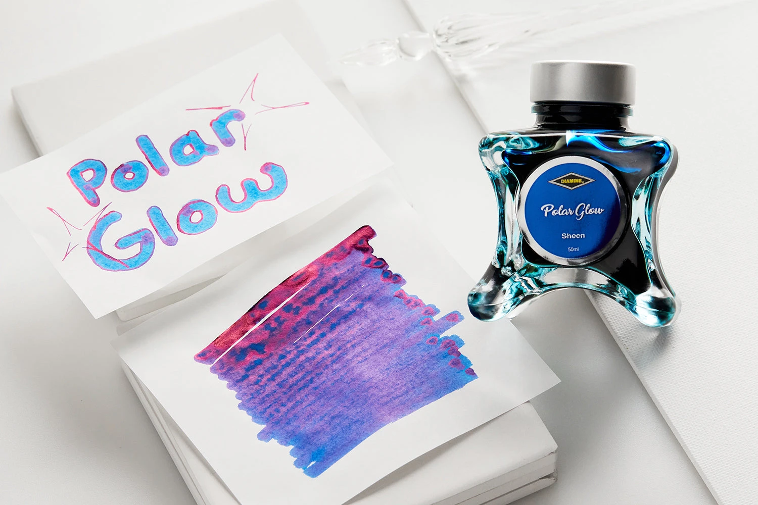 Diamine Polar Glow - 50ml Bottled Ink 2 Diamine Polar Glow - 50ml Bottled Ink - Image 2