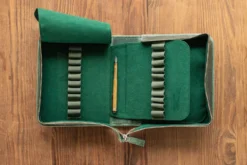 Galen Leather Zippered 40 Slot Pen Case - Crazy Horse Forest Green 20 Galen Leather Zippered 40 Slot Pen Case - Crazy Horse Forest Green -Office Supplies Shop GalenLeather PenCase 40Slot CrazyHorseGreen 2