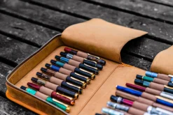 Galen Leather Zippered 40 Slot Pen Case - Crazy Horse Brown 18 Galen Leather Zippered 40 Slot Pen Case - Crazy Horse Brown -Office Supplies Shop GalenLeather PenCase40 CrazyHorseBrown stock 2