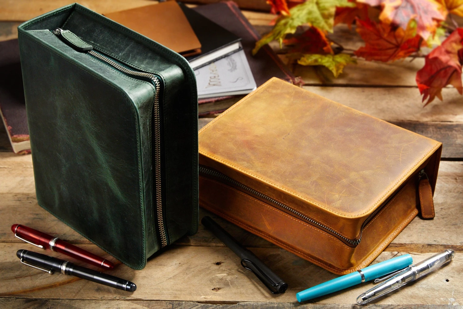 Galen Leather Zippered 40 Slot Pen Case - Crazy Horse Forest Green 11 Galen Leather Zippered 40 Slot Pen Case - Crazy Horse Forest Green - Image 11