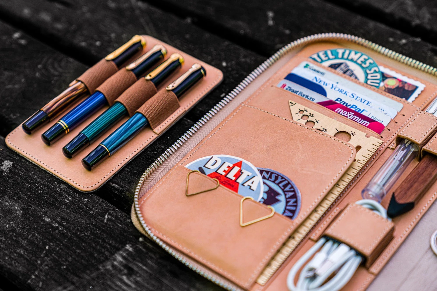 Galen Leather Zippered A5 Notebook Folio - Natural 11 Galen Leather Zippered A5 Notebook Folio - Natural - Image 11