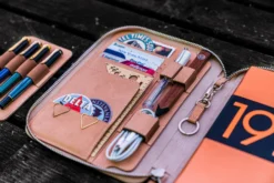 Galen Leather Zippered A5 Notebook Folio - Natural 24 Galen Leather Zippered A5 Notebook Folio - Natural -Office Supplies Shop GalenLeather ZipperedFolio A5 Natural 8