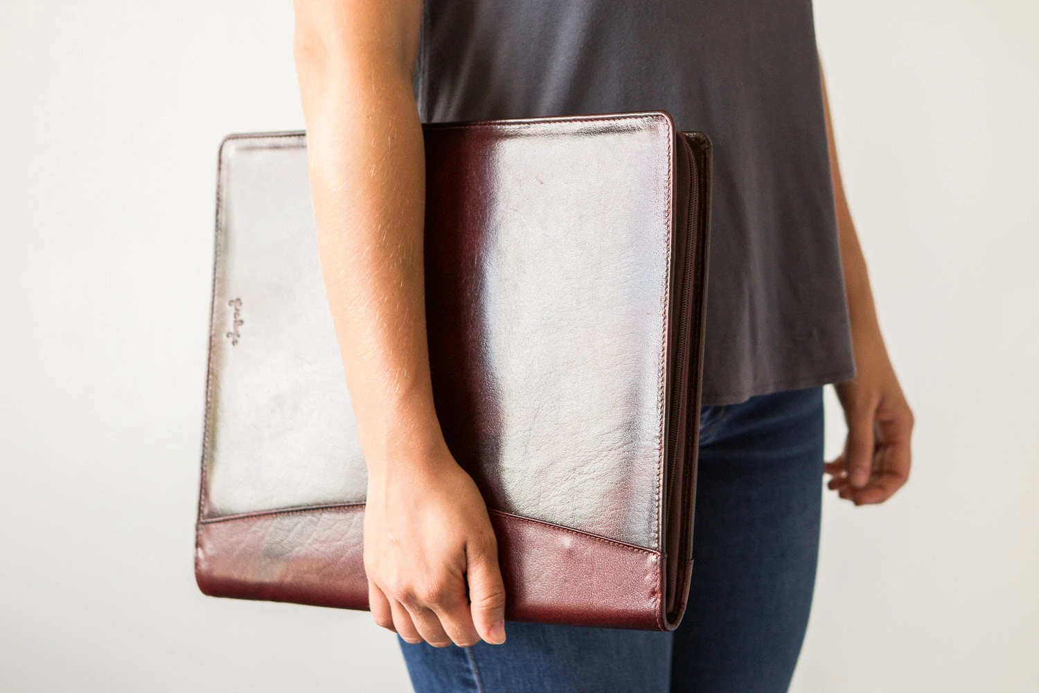 Girologio 48 Pen Case - Oxblood 2 Girologio 48 Pen Case - Oxblood - Image 2