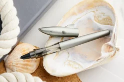 Jinhao 993 Shark Fountain Pen - Matte Green -Office Supplies Shop Jinhao 993 Shark MatteGreen 3 1984126d f01a 4dfc a235 01a1eb1bb05f