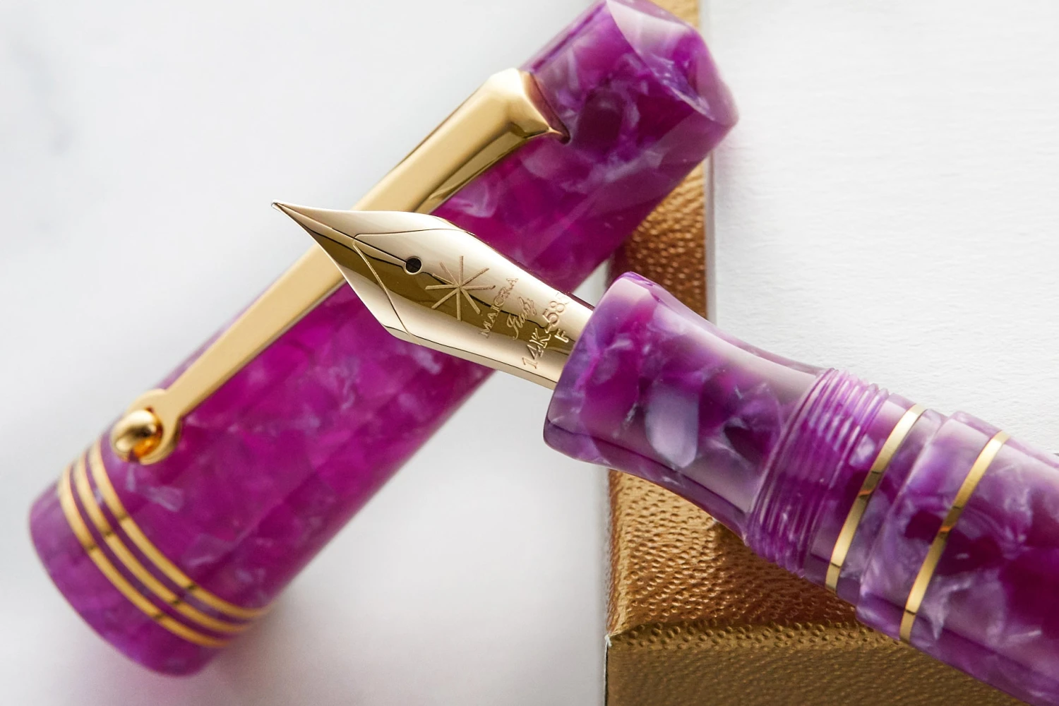 Maiora Capsule Fountain Pen - Purple (Limited Edition) 4 Maiora Capsule Fountain Pen - Purple (Limited Edition) - Image 4