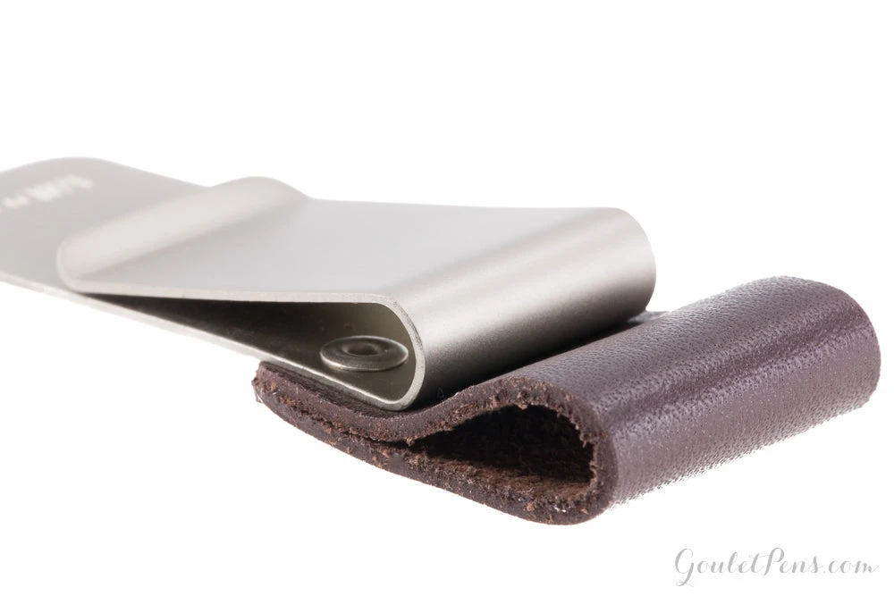 Traveler's Notebook Accessory 016 - Medium Pen Holder, Brown 3 Traveler's Notebook Accessory 016 - Medium Pen Holder, Brown - Image 3