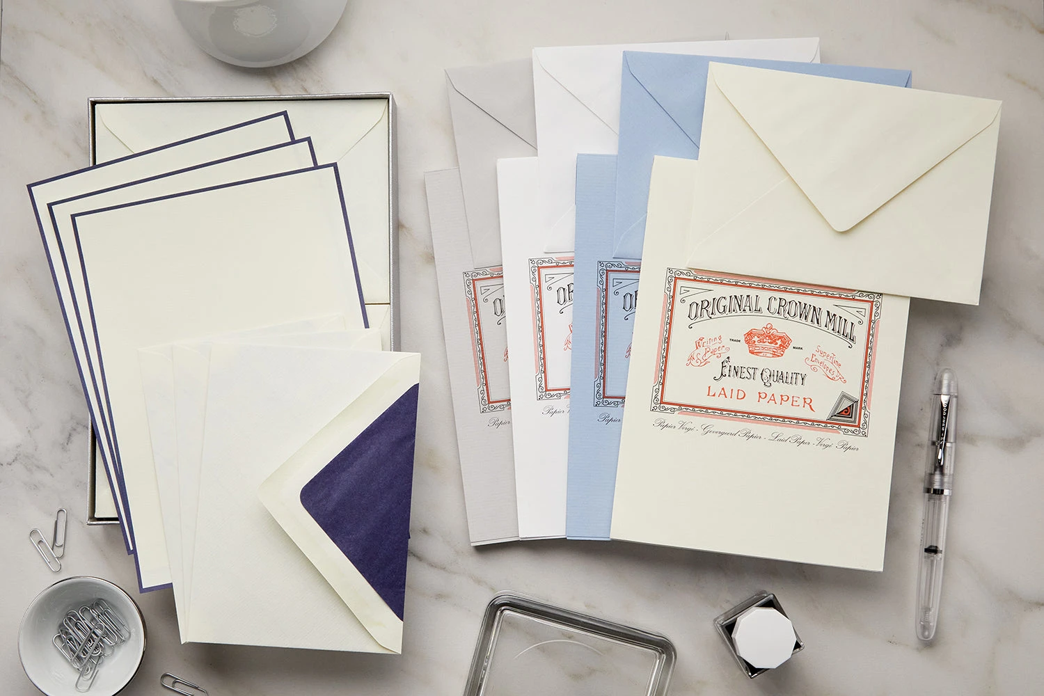 Original Crown Mill Bicolor A5 Correspondence Set - Cream/Navy 5 Original Crown Mill Bicolor A5 Correspondence Set - Cream/Navy - Image 5