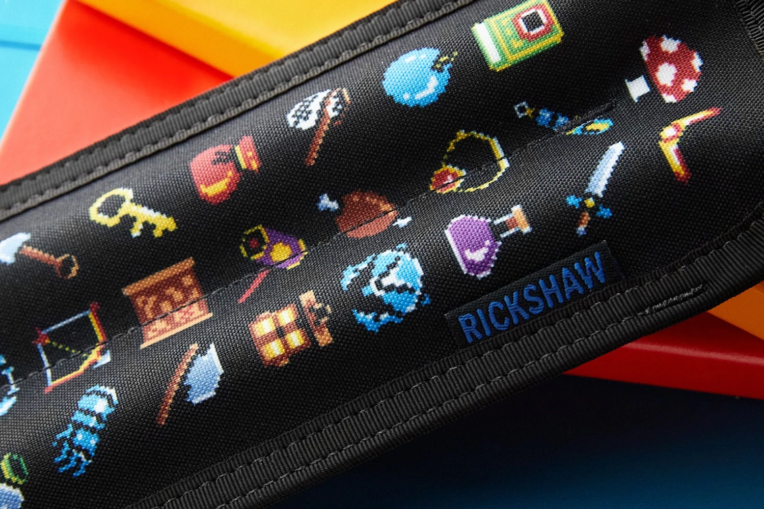 Retro 51 X Rickshaw Bagworks 2 Pen Long Coozy - 8-Bit Inventory 4 Retro 51 X Rickshaw Bagworks 2 Pen Long Coozy - 8-Bit Inventory - Image 4