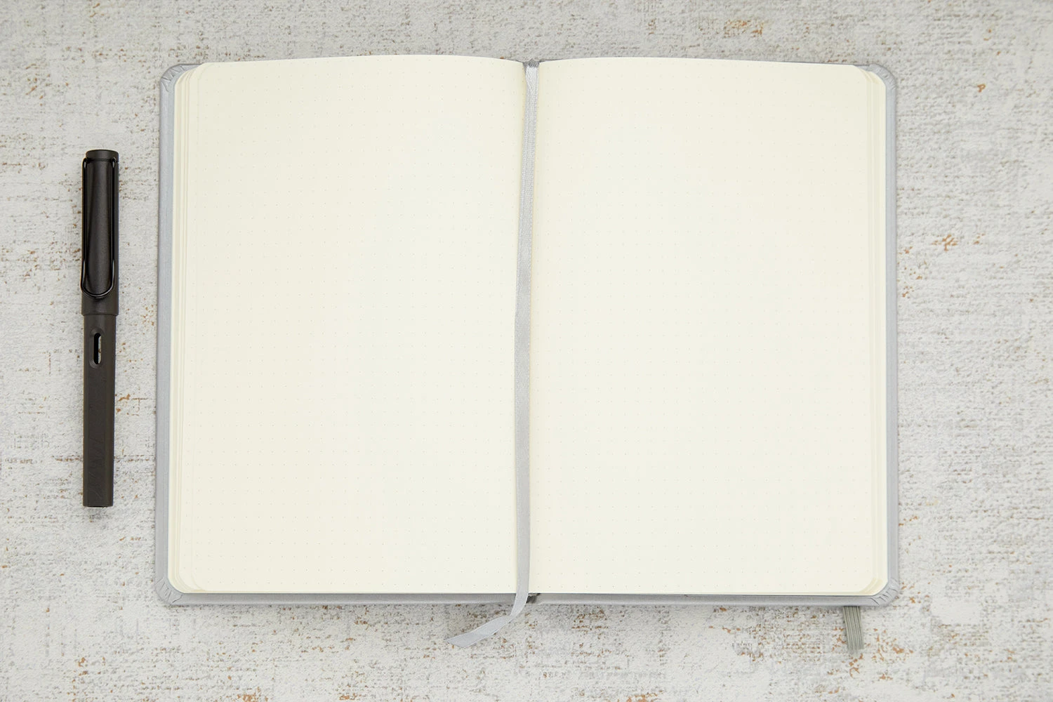 Rhodia A5 Webnotebook - Silver, Dot Grid 2 Rhodia A5 Webnotebook - Silver, Dot Grid - Image 2