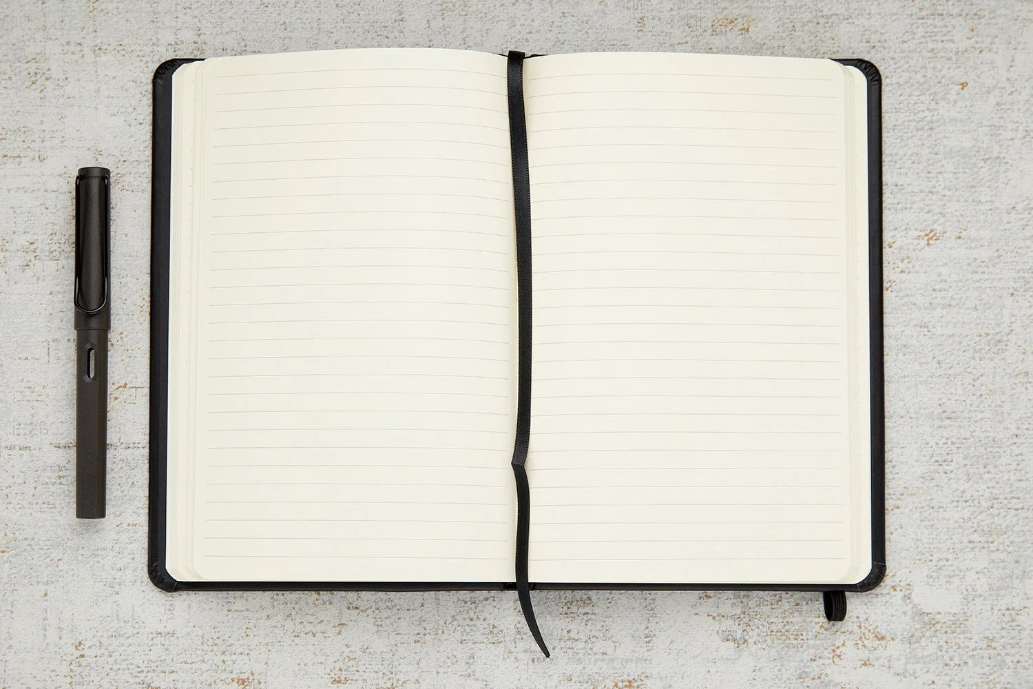 Rhodia A5 Webnotebook - Black, Lined 3 Rhodia A5 Webnotebook - Black, Lined - Image 3