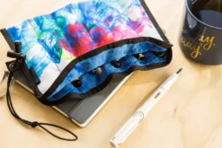 Rickshaw Bagworks Simple 6-Pen Hand Roll - Inky Rainbow -Office Supplies Shop Rickshaw Bagworks Simple6PenRoll InkyRainbow 3