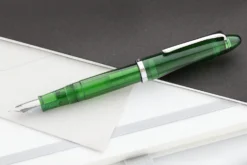 Sailor Compass 1911 Fountain Pen - Transparent Green -Office Supplies Shop Sailor 1911 Compass GreenDemo 2