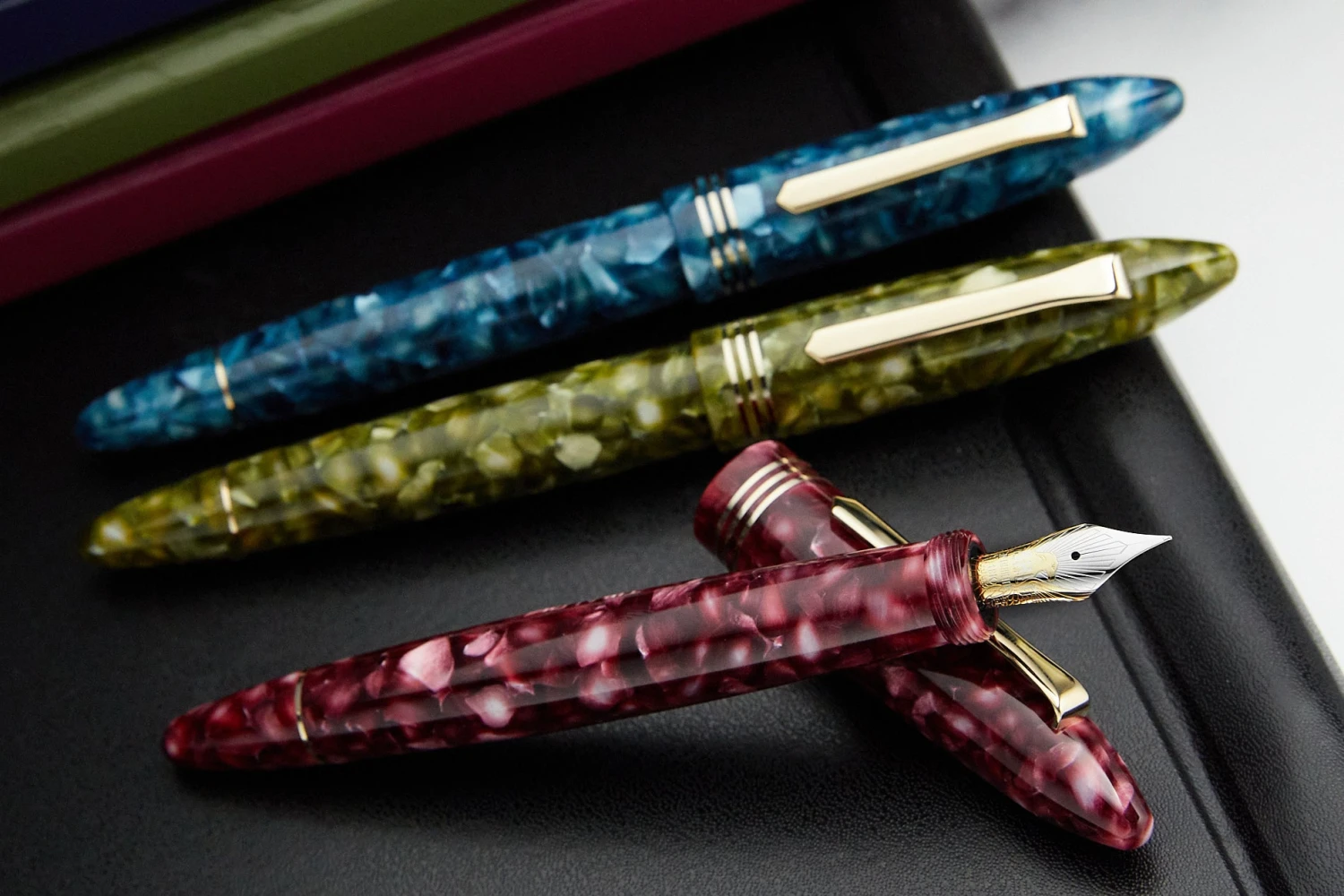 Tibaldi Bononia Fountain Pen - Pomegranate (Limited Edition) 8 Tibaldi Bononia Fountain Pen - Pomegranate (Limited Edition) - Image 8