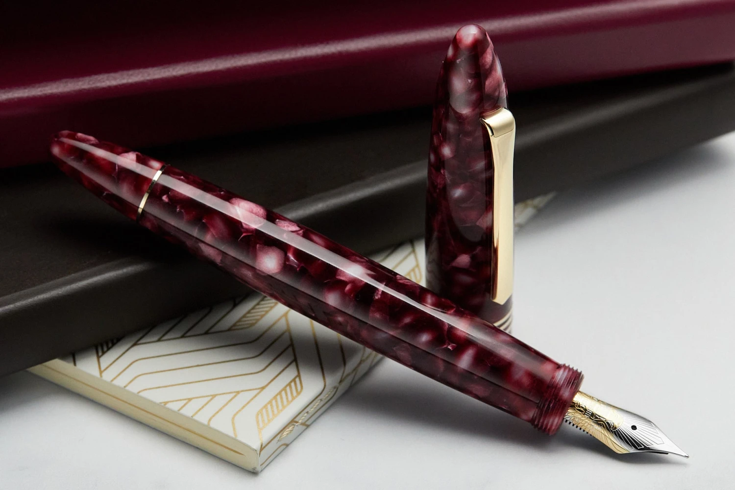Tibaldi Bononia Fountain Pen - Pomegranate (Limited Edition) 3 Tibaldi Bononia Fountain Pen - Pomegranate (Limited Edition) - Image 3
