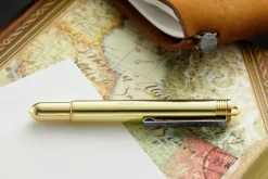 Traveler's Company Brass Fountain Pen -Office Supplies Shop Traveler s Company Brass Pen 1